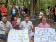 ऋषिकेश: 7 मोड़ पर पेड़ों की कटाई के विरोध में AAP का प्रदर्शन, पुलिस ने कई नेताओं को हिरासत में लिया