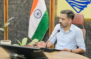 देहरादून में मौसम का ‘रेड अलर्ट’: अत्यंत भारी बारिश की चेतावनी, प्रशासन 24×7 अलर्ट मोड में