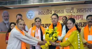 भाजपा की गढ़वाल बैठक में धामी का हुंकार: झूठ-अफवाह का जवाब दो, विकास का सच घर-घर पहुंचाओ