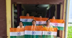 हर घर लहराएगा दून की महिलाओं का तिरंगा, सहसपुर में 5 हजार से ज्यादा हैंडमेड झंडे तैयार