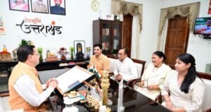 मुख्यमंत्री धामी से मिले शेफ केशव नेगी, सहयोग के लिए जताया आभार