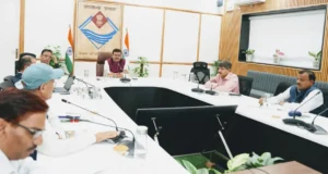 उत्तराखंड में सेब, कीवी और ड्रैगन फ्रूट उत्पादन को मिलेगा बढ़ावा, क्लस्टर आधारित खेती पर जोर