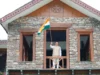 मुख्यमंत्री धामी ने मुख्यमंत्री आवास पर तिरंगा लगाकर दिया ‘हर घर तिरंगा’ का संदेश