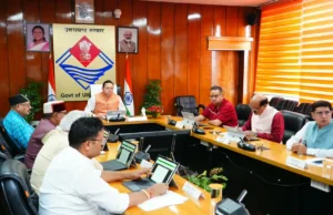 धामी कैबिनेट के 17 बड़े फैसले: उपनलकर्मियों को समान काम-समान वेतन, शहीदों के गांव में लगेंगी मूर्तियां