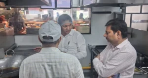 खाद्य मिलावट पर दून प्रशासन का बड़ा एक्शन, 21 सैंपल लिए; 3 किलो बासी लड्डू मौके पर नष्ट