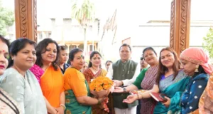 धामी को बहनों ने बांधा रक्षा सूत्र, CM बोले—मातृशक्ति का आशीर्वाद उत्तराखंड के विकास की ताकत