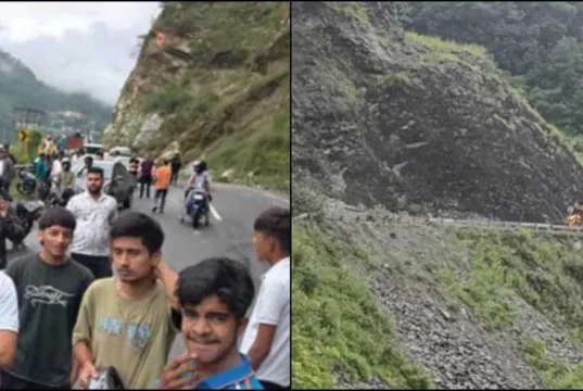 चमोली में बारिश का कहर: दो हाईवे भूस्खलन से बंद, बदरीनाथ-हेमकुंड के यात्री फंसे
