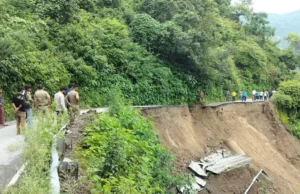# मसूरी जाने वालों के लिए बड़ी खबर: NH-707A का बड़ा हिस्सा टूटा, कैम्पटी-यमुना ब्रिज मार्ग पूरी तरह बंद