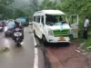 बड़ी खबर : हाईवे पर हाथियों का तांडव,मचा हड़कंप।टेंपो ट्रैवलर क्षतिग्रस्त