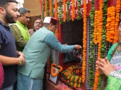 मसूरी गोलीकांड के अमर शहीदों को देहरादून में श्रद्धांजलि, कैबिनेट मंत्री खजान दास ने किया नमन