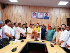 सीएम के आश्वासन के बाद 17 दिनों से चल रहा बनचौरा का धरना समाप्त