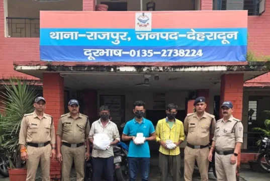देहरादून में मंदिर चोरी का 24 घंटे में खुलासा, अष्टधातु की मूर्तियों समेत 3 गिरफ्तार