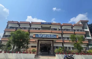 छत पर सौर ऊर्जा, कमरों में ठंडी हवा और बच्चों के सपनों को नई उड़ान