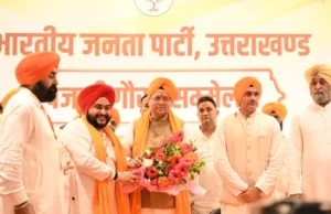 मुख्यमंत्री धामी ने सिख समाज के राष्ट्र निर्माण और तराई के विकास में योगदान को सराहा