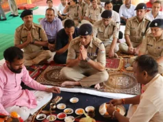 विश्वकर्मा जयंती पर एसएसपी देहरादून ने पुलिस लाइन में की पूजा-अर्चना, शस्त्रों और वाहनों का किया पूजन
