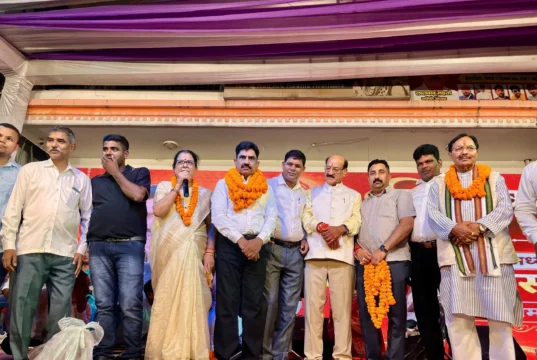 चन्द्रेश्वर नगर में 40वाँ विश्वकर्मा पूजन समारोह धूमधाम एवं हर्षोल्लास के साथ सम्पन्न