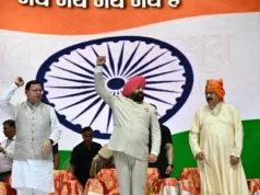 सीएम धामी शामिल हुए कैबिनेट मंत्री सतपाल महाराज के जन्मदिवस समारोह में