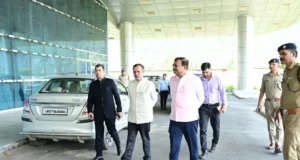 मुख्य सचिव आनंद बर्द्धन ने ‘सर्वशक्ति सी.एल.एफ. तुल्याड़ा’ के ग्राम मल्ली स्थित कलेक्शन सेंटर का किया उद्घाटन : समूह की महिलाओं के आत्मनिर्भरता प्रयासों को सराहा