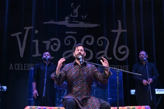 From-Sufi-music-to-pop-and-Bollywood-Jasbir-Jassis-performance-captivated-the-audience-960x640-1