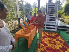 महात्मा गांधी एवं लाल बहादुर शास्त्री की जयंती पर मेयर सौरभ थपलियाल ने अर्पित किए श्रद्धासुमन