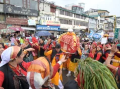 मसूरी में शरदोत्सव का रंगारंग आगाज, लोक संस्कृति के रंग में रंगा गांधी चौक