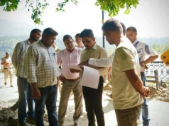 महापौर एवं नगर आयुक्त ने सीवर लाइन, आस्था पथ व त्रिवेणी घाट सौंदर्यीकरण कार्यों का किया स्थलीय निरीक्षण