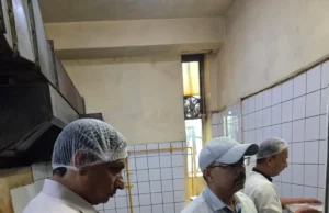 खाद्य सुरक्षा को लेकर सख्त हुई सरकार, UPES की मेस और कैफेटेरिया का निरीक्षण