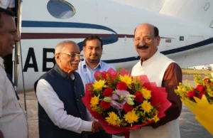 उत्तराखण्ड पहुंचे मनोनीत राज्यपाल डॉ. ढाल सिंह बिसेन, सोमवार को लेंगे पद की शपथ