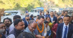 गैरसैंण से श्रीनगर होते हुए सड़क मार्ग से देहरादून लौट रहे मुख्यमंत्री धामी, रास्ते में कर रहे सड़कों का स्थलीय निरीक्षण